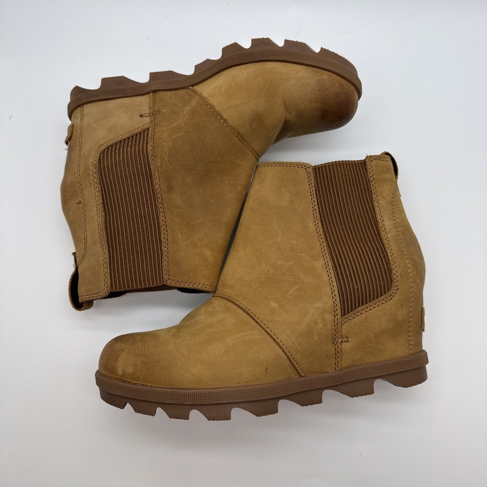Sorel Joan of Arctic Brown Wedge II Chelsea Brown Boots Womens Size 8.5